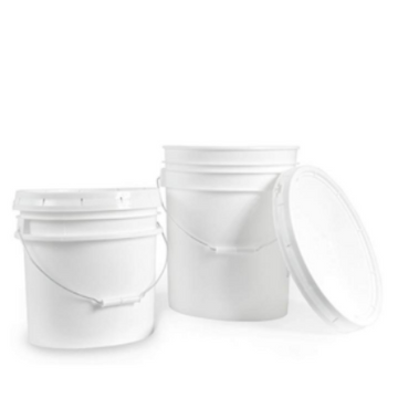 5 GALLON BUCKETS WITH LIDS